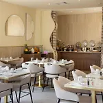 Royalmar كانيو سور مير