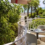 Royalmar فندق 4*