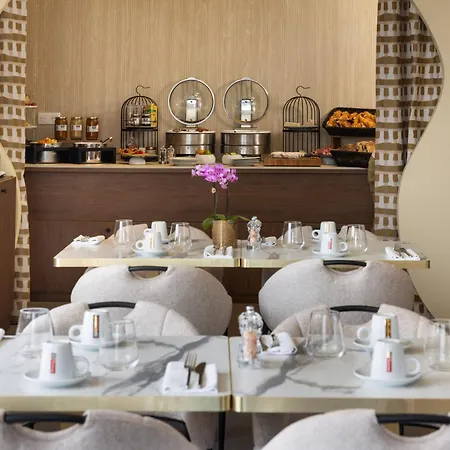 Royalmar - Nouveau Proprietaire Hotell