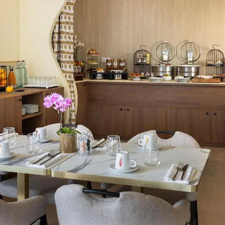 Royalmar - Nouveau Proprietaire Hotell