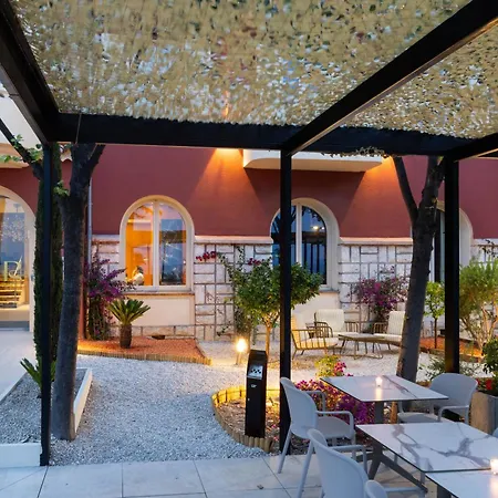 Royalmar - Nouveau Proprietaire Hotell 4*